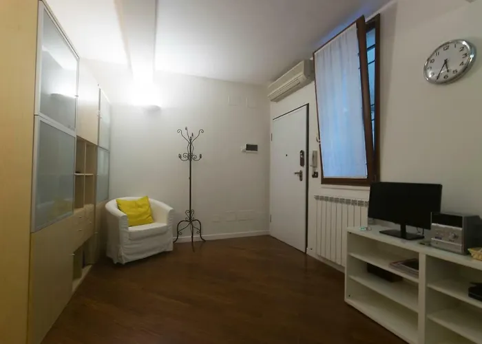 Del Borgo - - 3* Bolonha