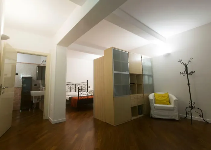 Del Borgo - - Bed & Breakfast Bologna