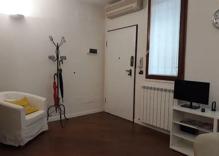 Bed & Breakfast Del Borgo - -