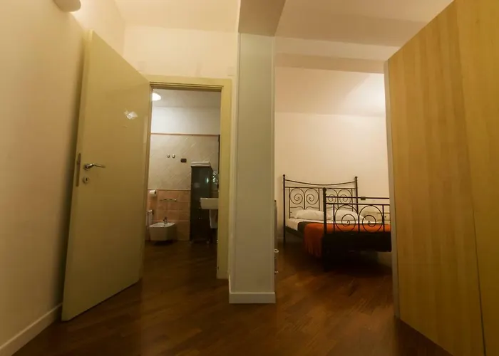 فندق مبيت وإفطار Del Borgo - - بولونيا